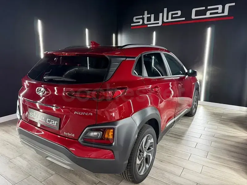 Usado Hyundai Kona 141 CV (103 kW) 2021 Rojo SUV