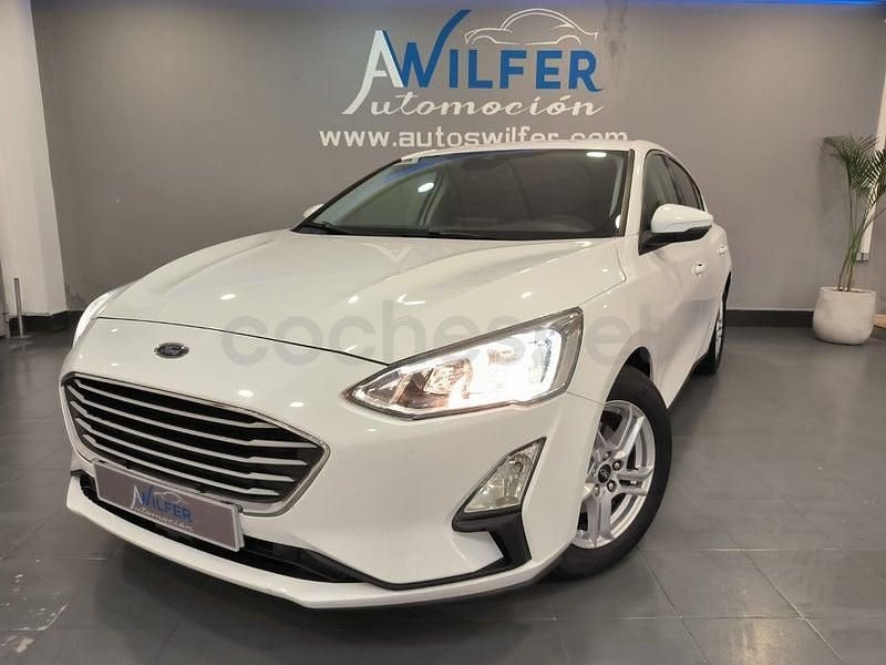 Blanco Usado 2019 Ford Focus Titanium Berlina | 13.990 € (Un poco caro) - Imagen 1/4