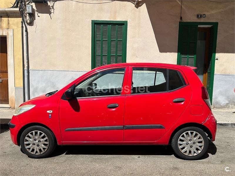 Usado Hyundai i10 Comfort 78 CV (57 kW) 2008 Rojo Utilitario