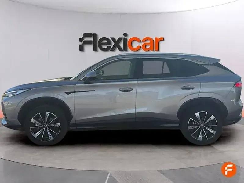 Usado MG HS Comfort 162 CV (119 kW) 2025 Gris / plata SUV
