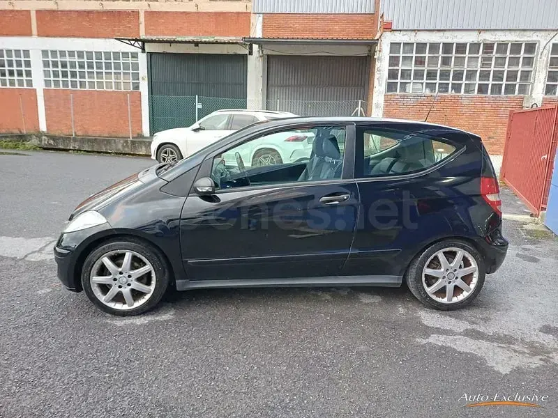 Usado Mercedes A180 Avantgarde 109 CV (80 kW) 2008 Negro Berlina