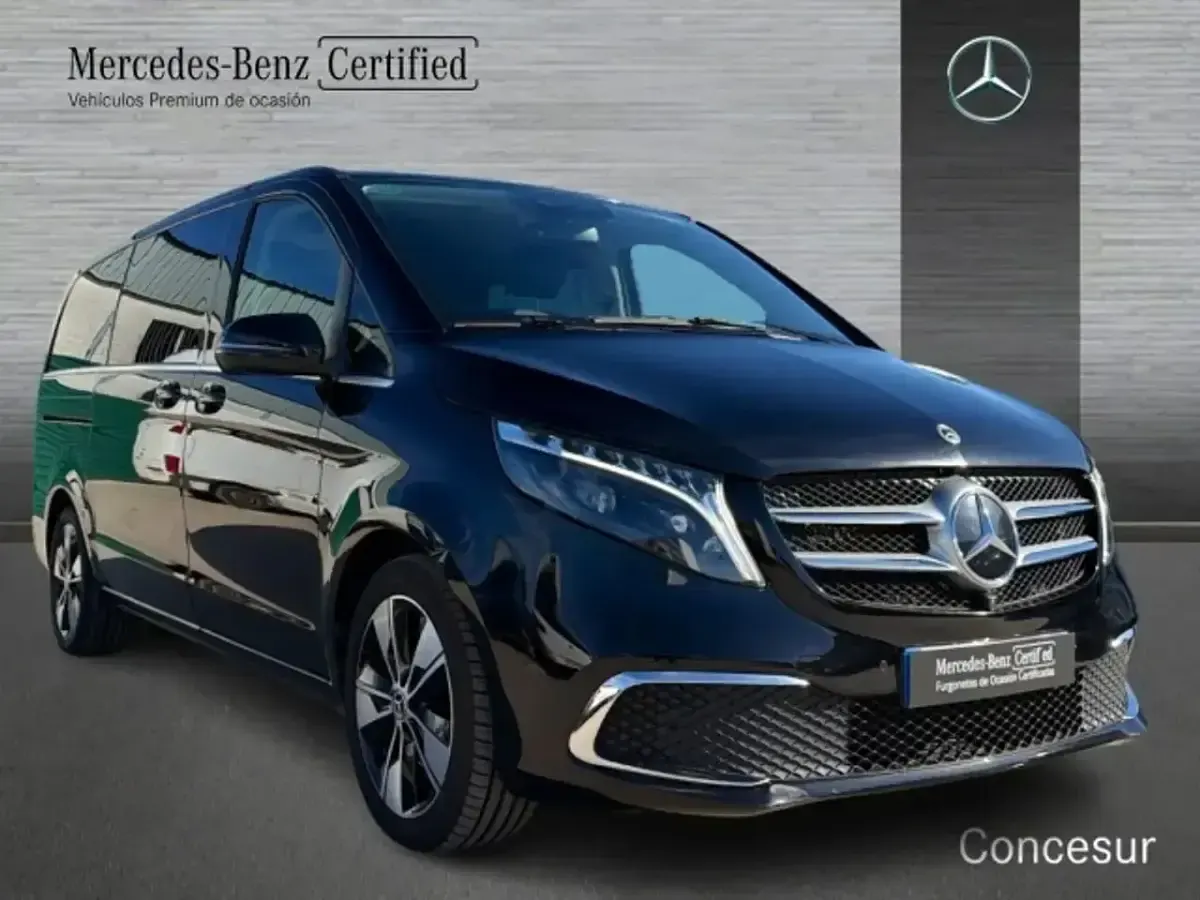 Usado Mercedes V220 Avantgarde 163 CV (119 kW) 2023 Negro Monovolumen