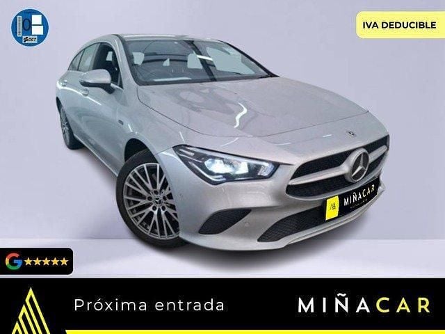 Usado Mercedes CLA250e Shooting Brake 218 CV (160 kW) 2021 Gris / plata Familiar