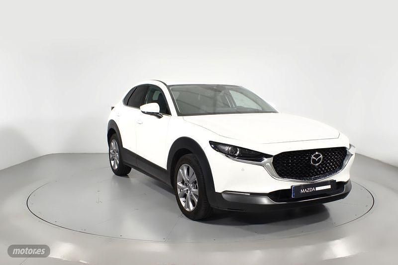 Blanco Usado 2022 Mazda CX-30 SUV | 25.900 € (Un poco caro) - Imagen 1/4