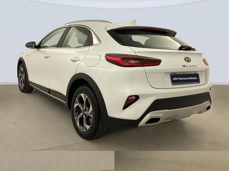 Usado Kia XCeed 120 CV (88 kW) 2022 Blanco SUV