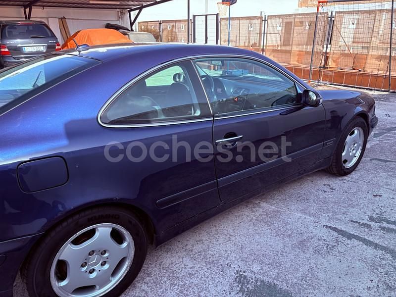 Azul Usado 2002 Mercedes CLK320 Elegance Coupe | 5300 € (Precio justo) - Imagen 1/4