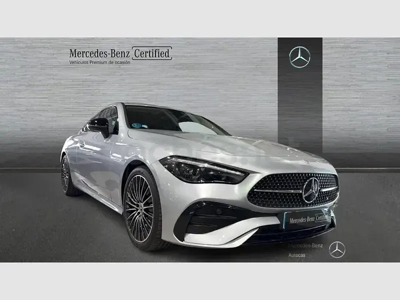 Usado Mercedes CLE220 197 CV (144 kW) 2025 Gris / plata Coupe