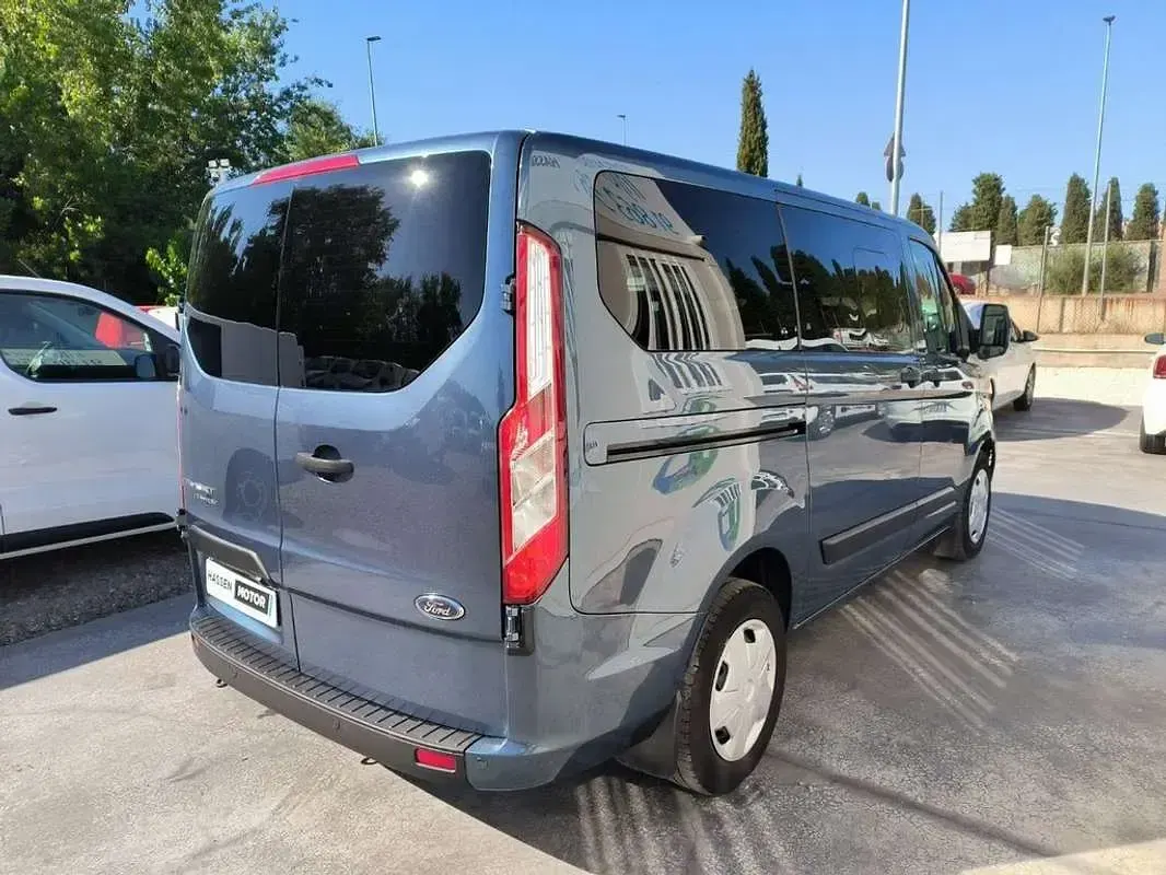 Usado Ford Transit Custom Trend 131 CV (96 kW) 2023 Azul Familiar