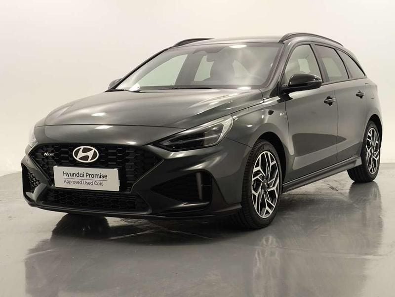 Verde Usado 2025 Hyundai i30 N Line Familiar | 19.000 € (Precio justo) - Imagen 1/4