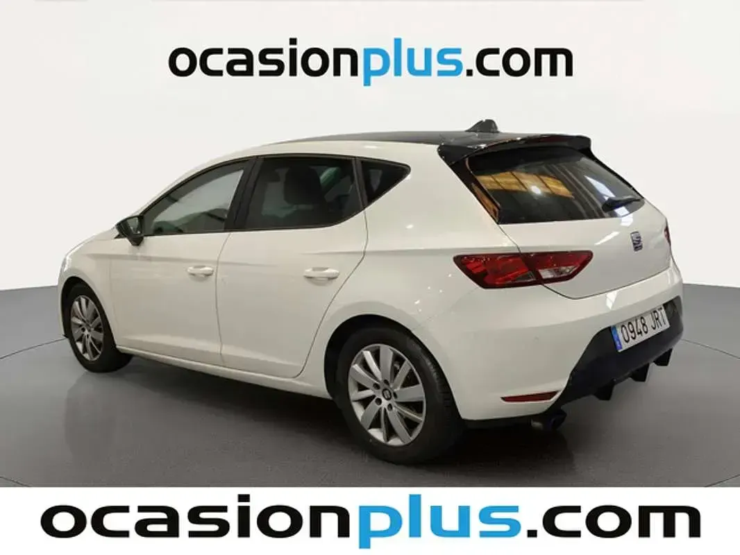 Usado Seat Leon Reference 110 CV (80 kW) 2016 Blanco Utilitario