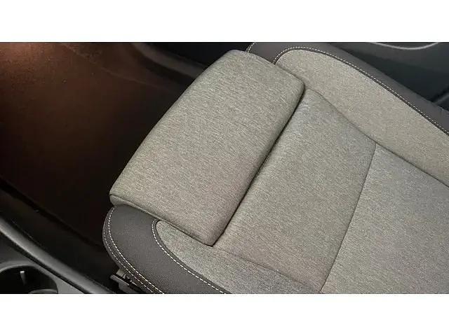 Usado Volvo XC40 Core 163 CV (119 kW) 2025 Gris SUV