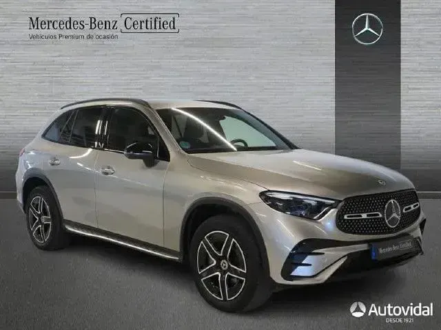 Usado Mercedes GLC300 258 CV (189 kW) 2023 Plata mojave