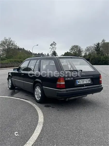 Occasion Mercedes E230 Classic 150 PK (110 kW) 1996 Zwart Stationwagen