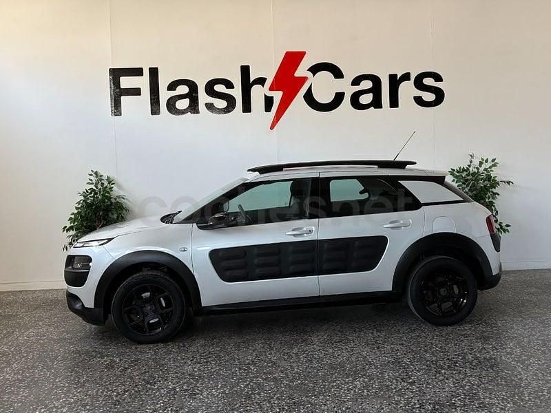 Usado Citroën C4 Feel 100 CV (73 kW) 2017 Gris / plata Berlina