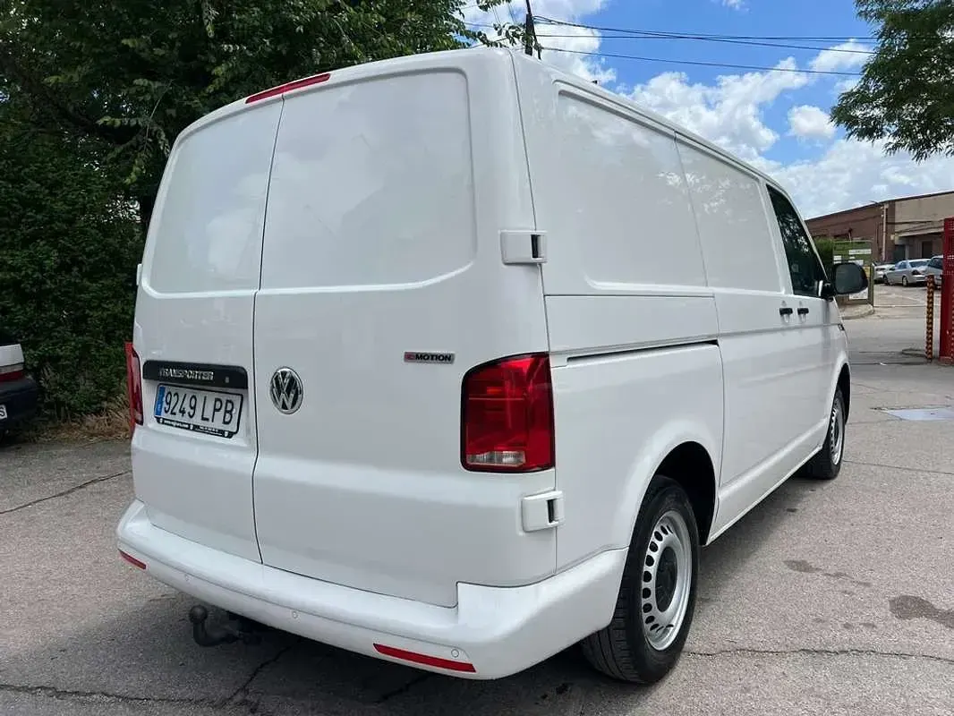 Usado VW T6.1 150 CV (110 kW) 2021 Blanco Van