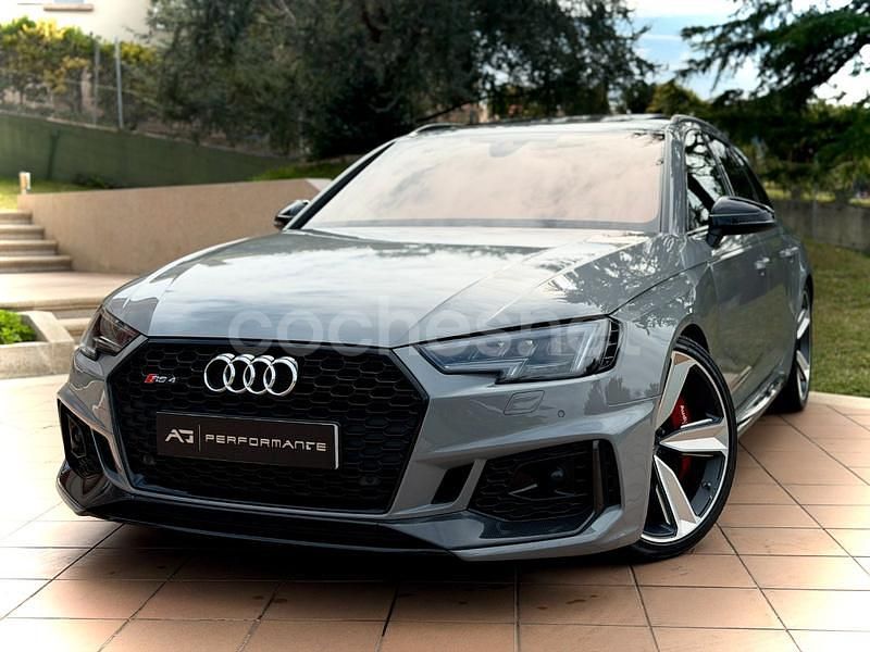 Gris / plata Usado 2018 Audi RS4 Ambiente Familiar | 62.890 € (Precio justo) - Imagen 1/4