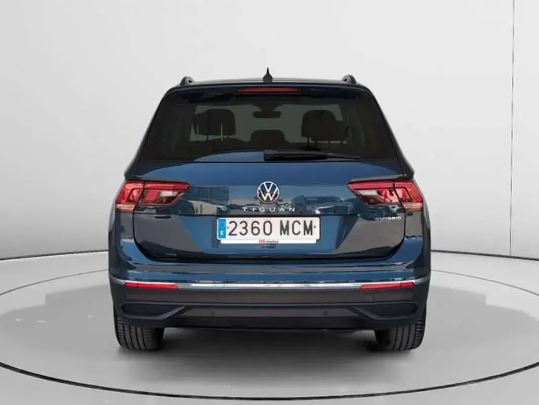 Usado VW Tiguan Life 245 CV (180 kW) 2022 Azul SUV