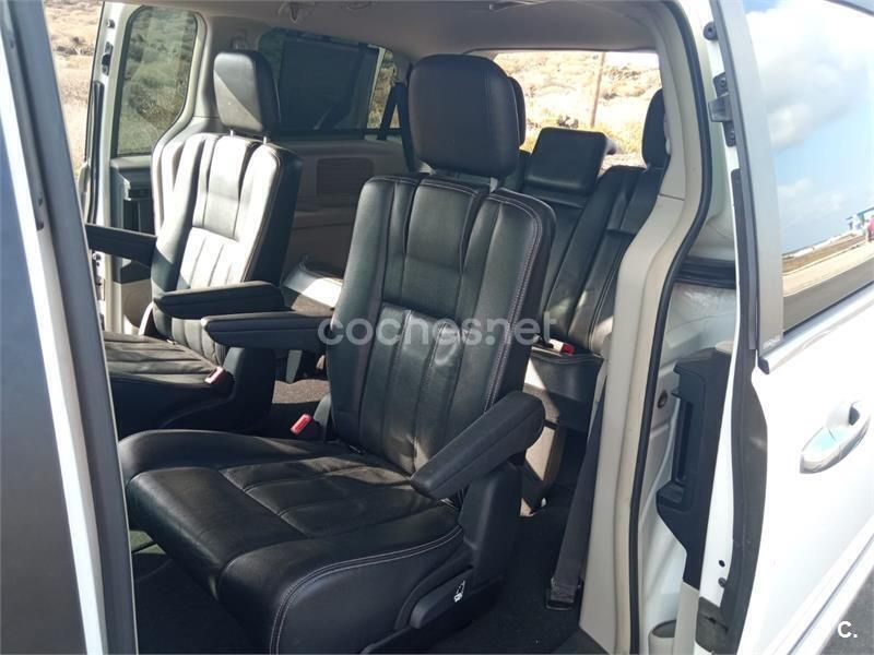 Usado Lancia Voyager Gold 163 CV (119 kW) 2012 Blanco Monovolumen