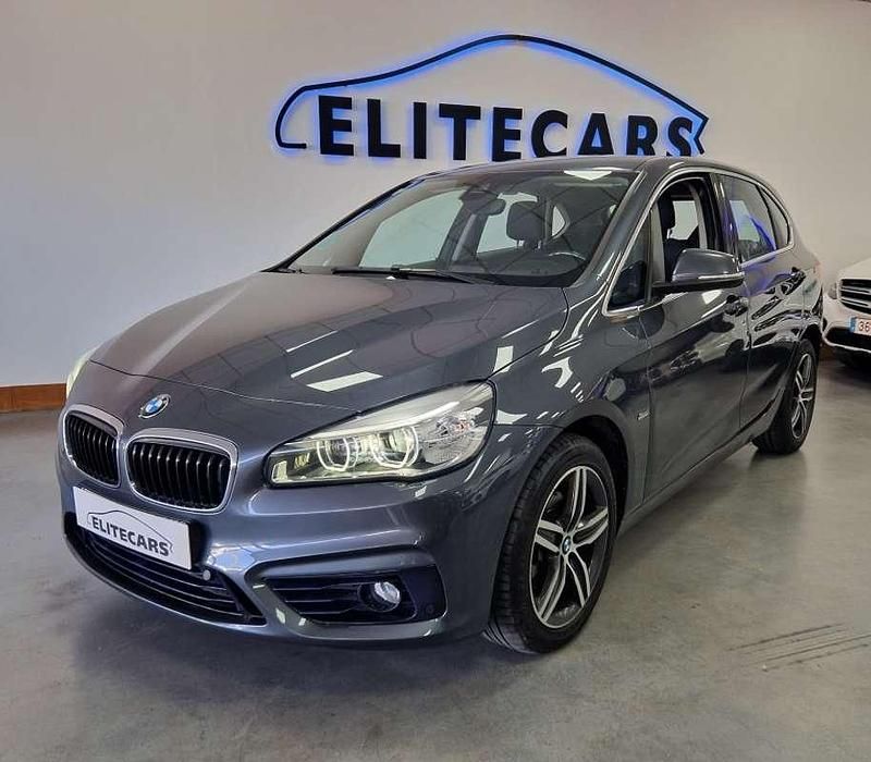 Usado BMW 218 Active Tourer Sport Line 150 CV (110 kW) 2016 Gris Monovolumen