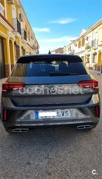 Usado VW T-Roc Sportline 150 CV (110 kW) 2021 Gris / plata SUV