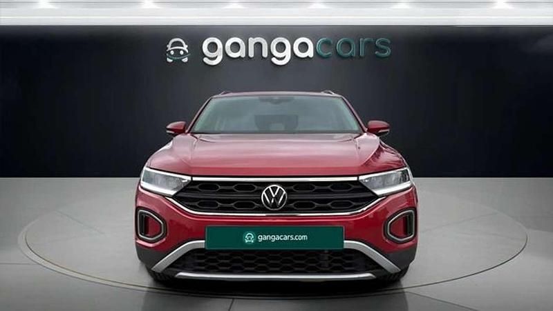 Usado VW T-Roc Edition 116 CV (85 kW) 2023 Rojo SUV