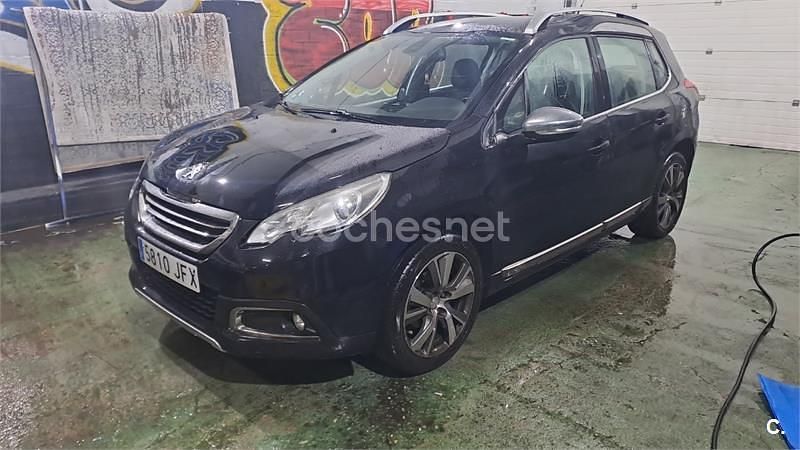 Negro Usado 2015 Peugeot 2008 Allure SUV | 6987 € (Buen precio) - Imagen 1/1