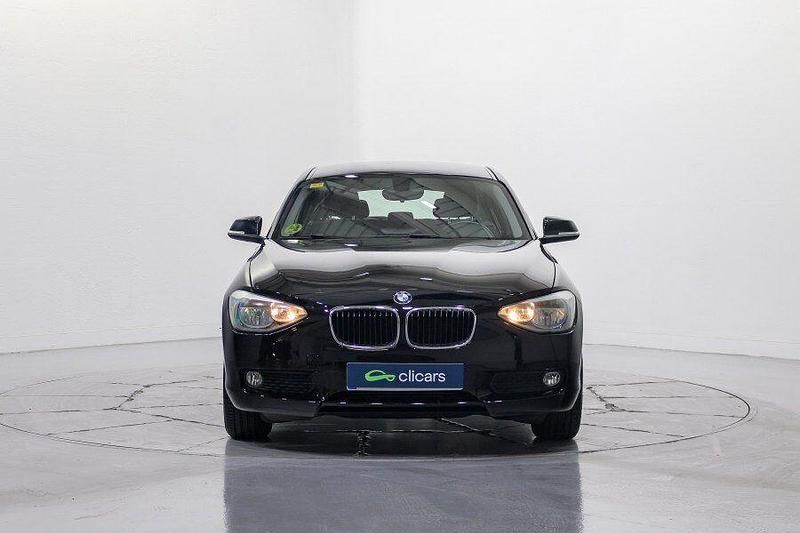 Usado BMW 116 116 CV (85 kW) 2013 Negro Utilitario