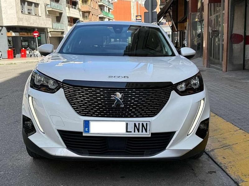 Usado Peugeot 2008 Allure 101 CV (74 kW) 2021 Blanco SUV