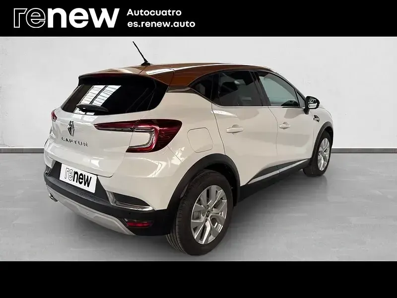 Usado Renault Captur Zen 91 CV (66 kW) 2021 Blanco SUV