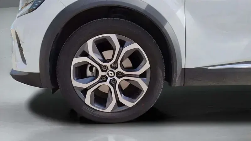 Usado Renault Captur Zen 145 CV (106 kW) 2022 Blanco SUV