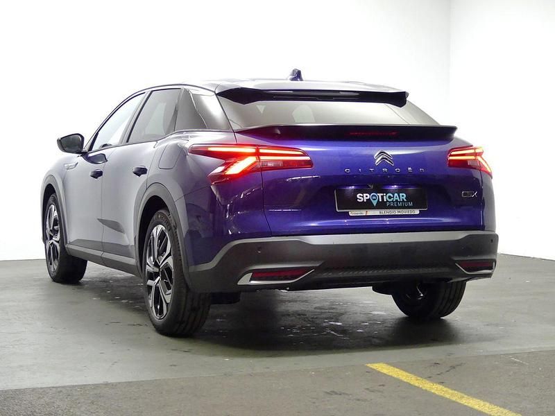 Usado Citroën C5 X Shine 225 CV (165 kW) 2023 Azul Familiar