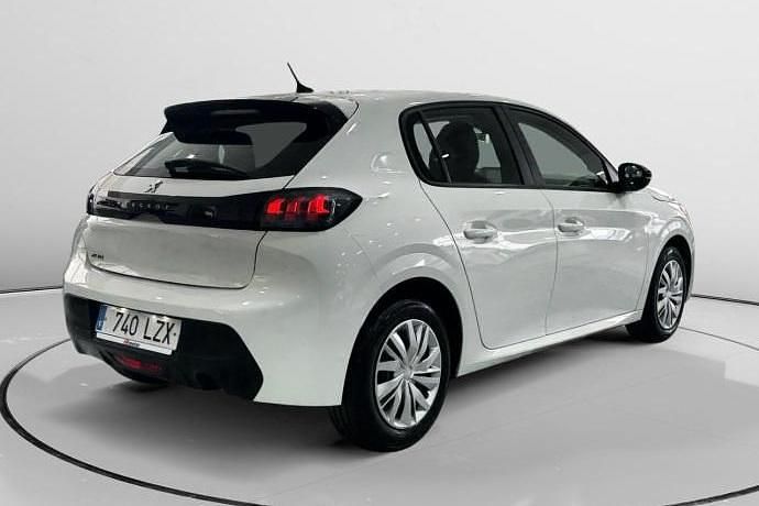 Usado Peugeot 208 Active 100 CV (73 kW) 2022 Utilitario