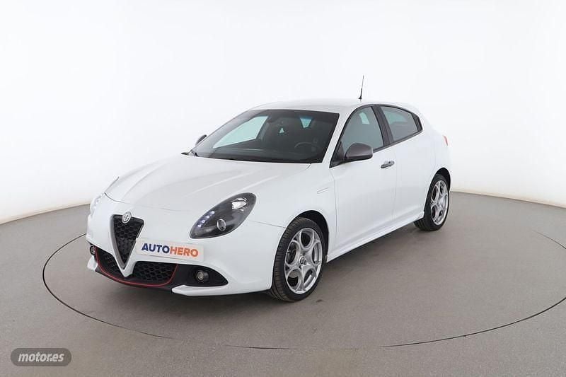 Blanco Usado 2017 Alfa Romeo Giulietta Super Utilitario | 12.099 € (Precio justo) - Imagen 1/3