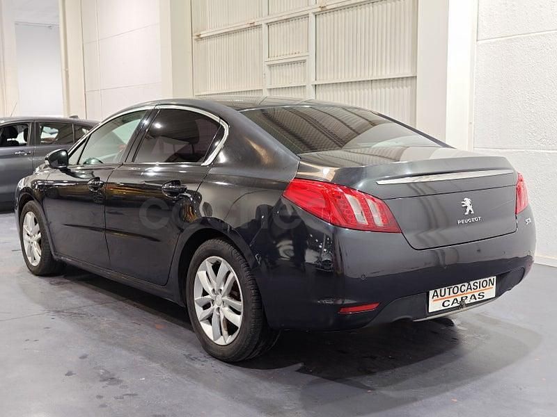 Usado Peugeot 508 Active 115 CV (84 kW) 2012 Gris / plata Berlina