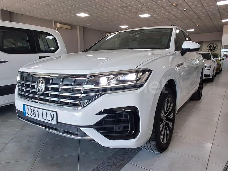 Blanco Usado 2020 VW Touareg R-line SUV | 40.000 € (Buen precio) - Imagen 1/4