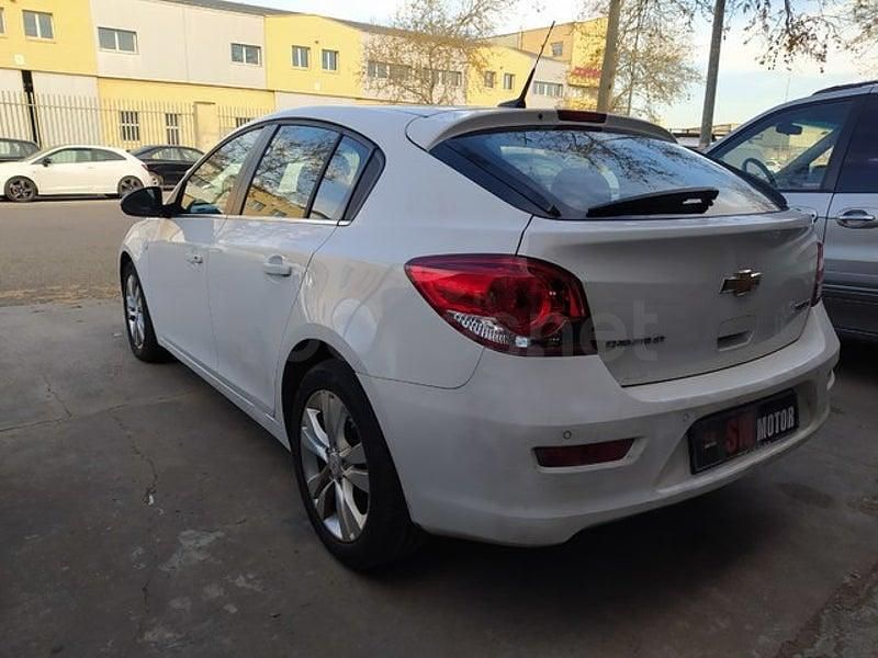 Usado Chevrolet Cruze LTZ 163 CV (119 kW) 2013 Blanco Berlina