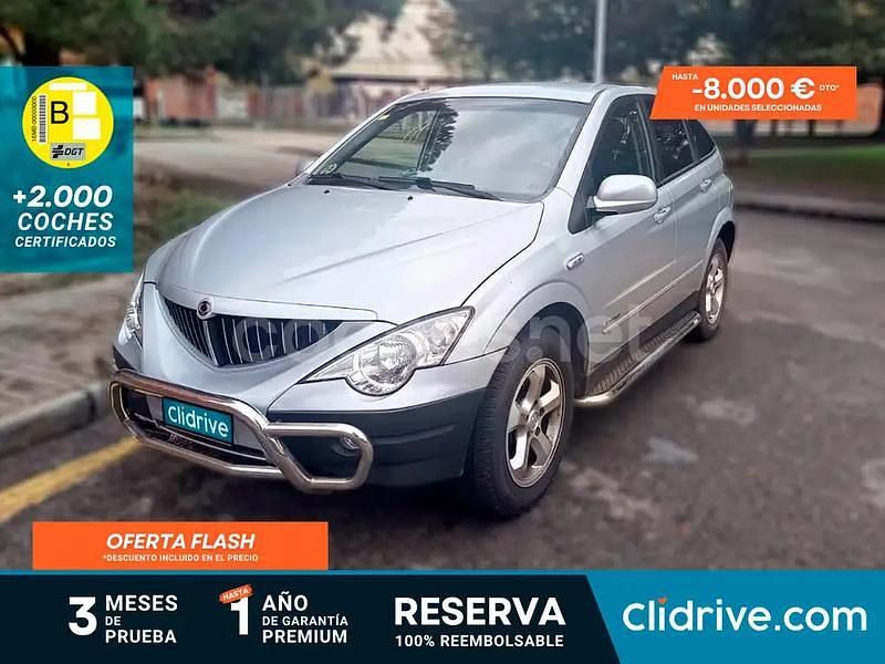 Gris / plata Usado 2010 Ssangyong (KGM) Actyon Limited SUV | 4490 € (Precio justo) - Imagen 1/3