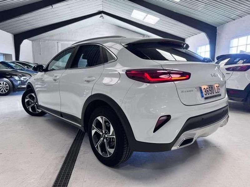 Usado Kia XCeed 120 CV (88 kW) 2022 Blanco SUV