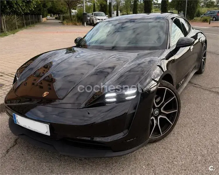 Usado Porsche Taycan 22 kW (30 CV) 2024 Eléctrico Berlina