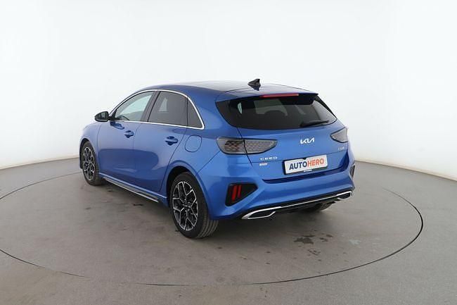Usado Kia Ceed GT-Line 160 CV (117 kW) 2023 Azul Utilitario