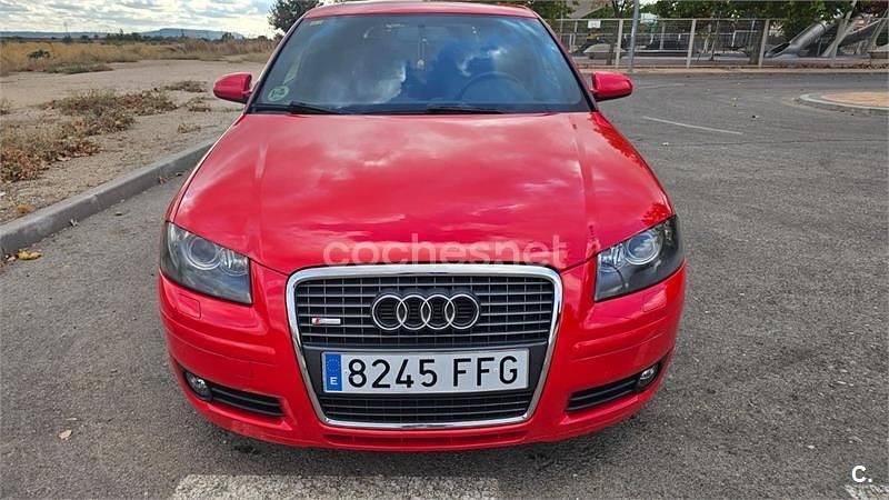 Usado Audi A3 Ambition 140 CV (102 kW) 2006 Rojo Berlina
