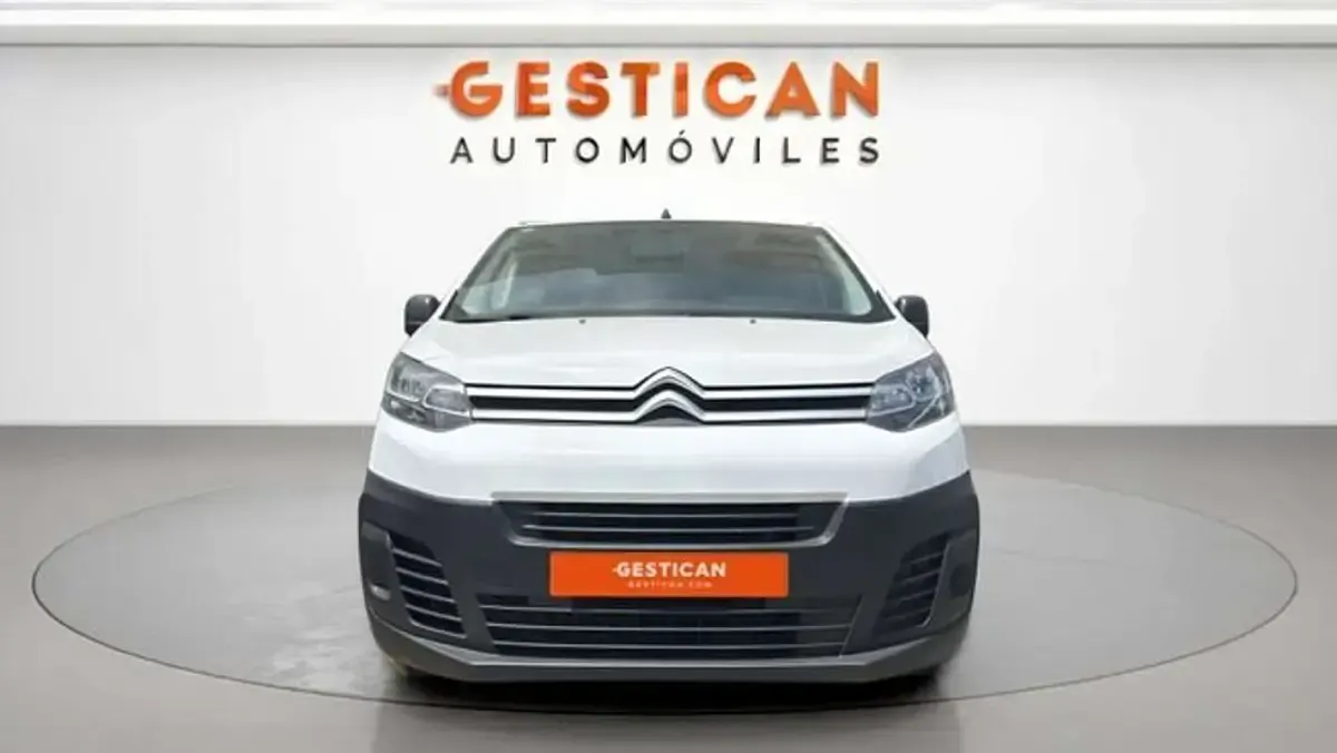 Usado Citroën Jumpy 120 CV (88 kW) 2022 Blanco Monovolumen