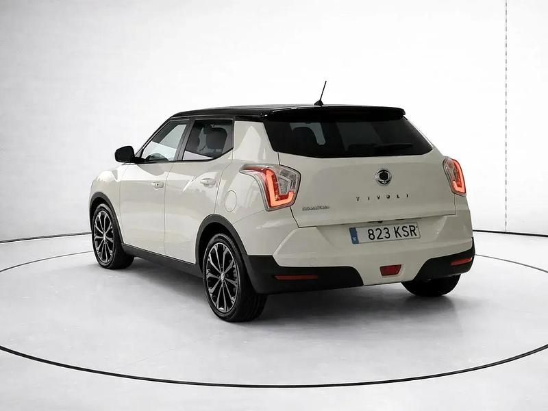Usado SsangYong Tivoli Limited 128 CV (94 kW) 2018 Blanco SUV