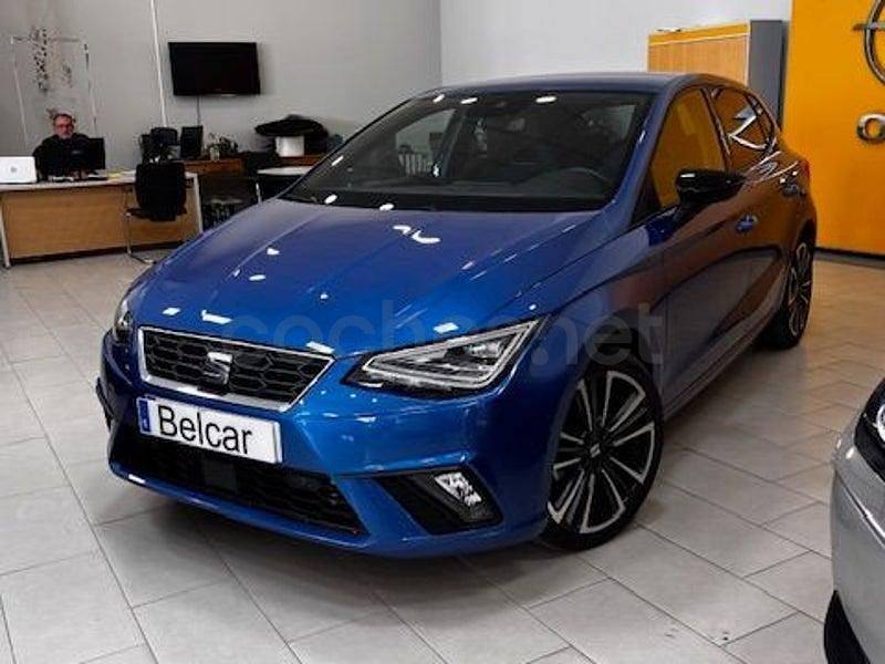 Usado Seat Ibiza FR 115 CV (84 kW) 2025 Azul Utilitario