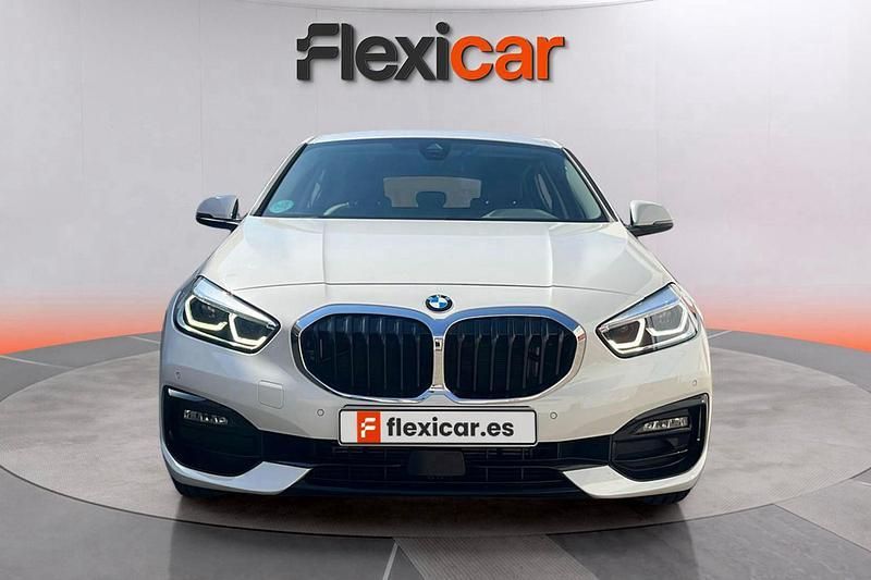 Blanco Usado 2022 BMW 118 Utilitario | 22.590 € (Precio justo) - Imagen 1/4