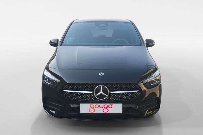Usado Mercedes B200 150 CV (110 kW) 2024 Negro Monovolumen