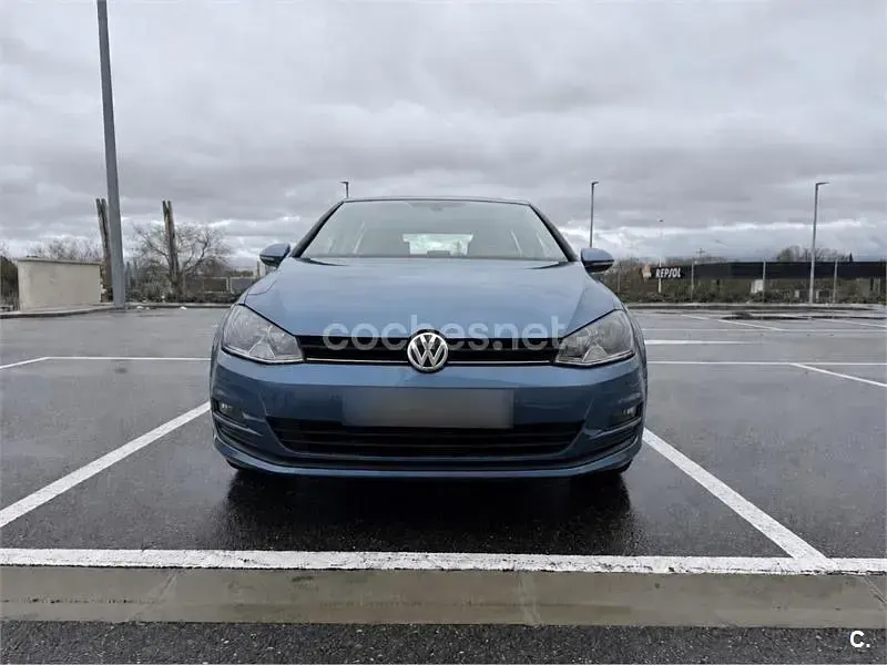 Usado VW Golf VII Advance 122 CV (89 kW) 2016 Azul Berlina
