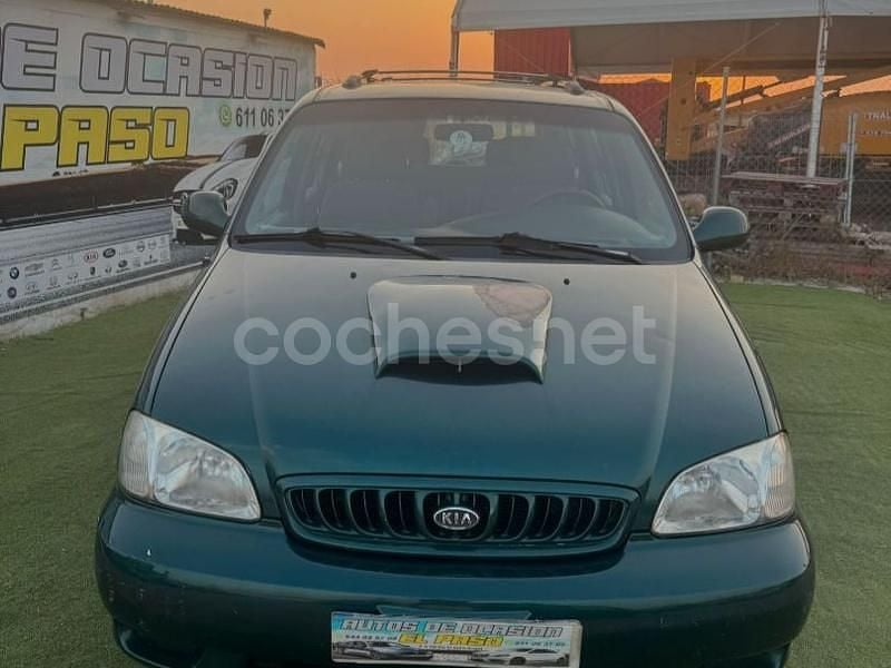 Usado Kia Carnival EX 144 CV (105 kW) 2001 Verde Monovolumen