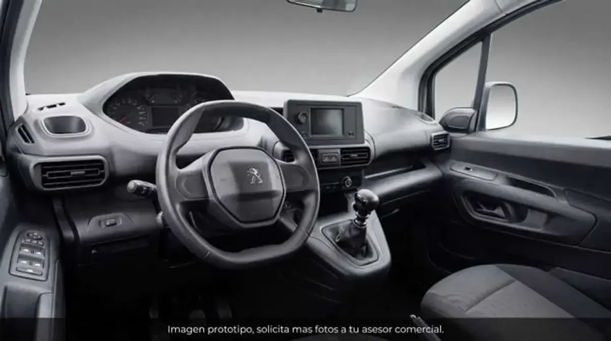 Usado Peugeot Rifter Business-Line 102 CV (75 kW) 2024 Blanco Monovolumen