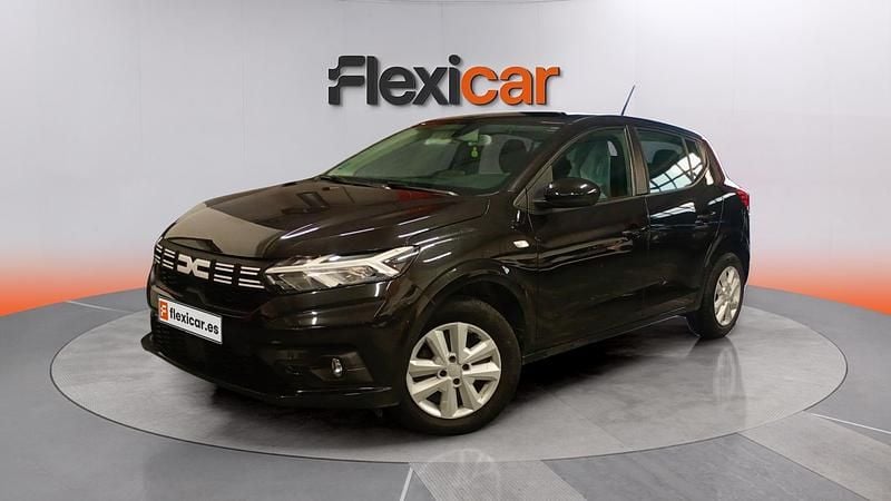 Usado Dacia Sandero Expression 91 CV (66 kW) 2023 Negro Berlina